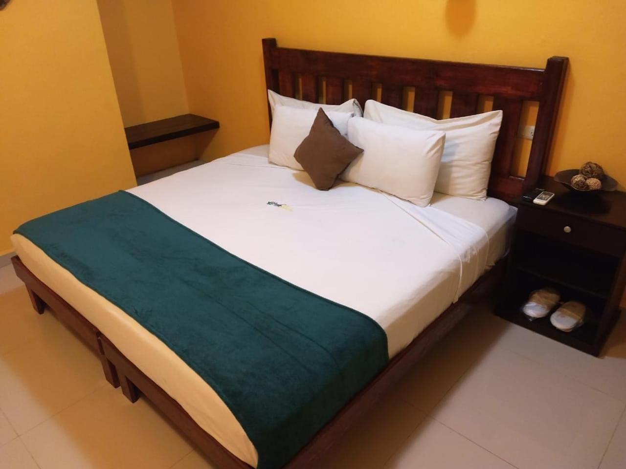 Hotel Santa Maria Homun المظهر الخارجي الصورة